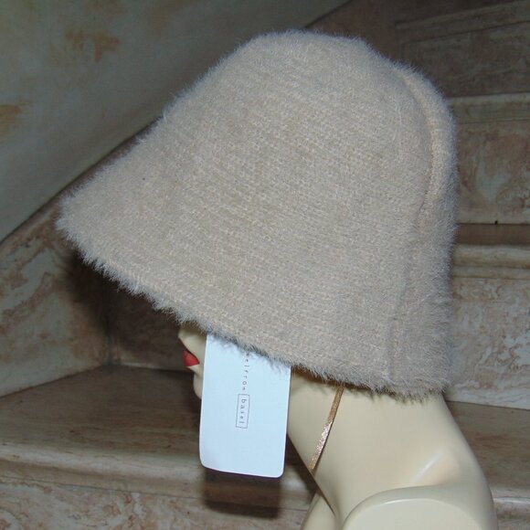 RARE Hansel From Basel Bucket Hat Creme Woman's Fuzzy Y2K Winter Cabin Classic - Picture 4 of 5